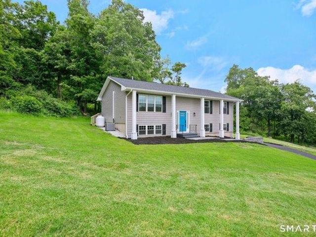 House for sale in Danbury, Connecticut