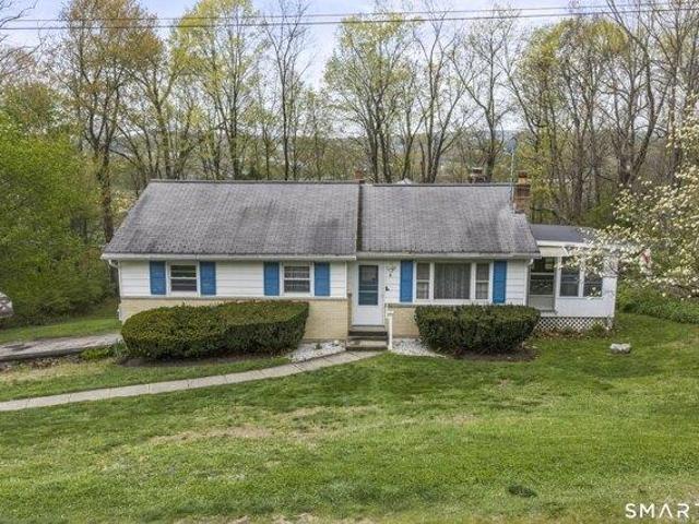 House for sale in Danbury, Connecticut