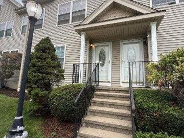 House for sale in Danbury, Connecticut