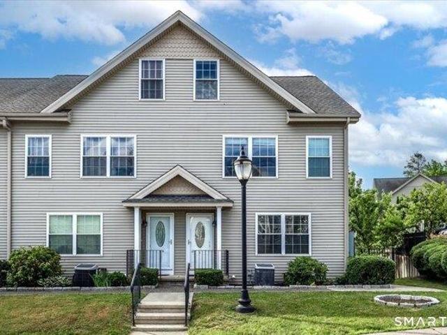 House for sale in Danbury, Connecticut