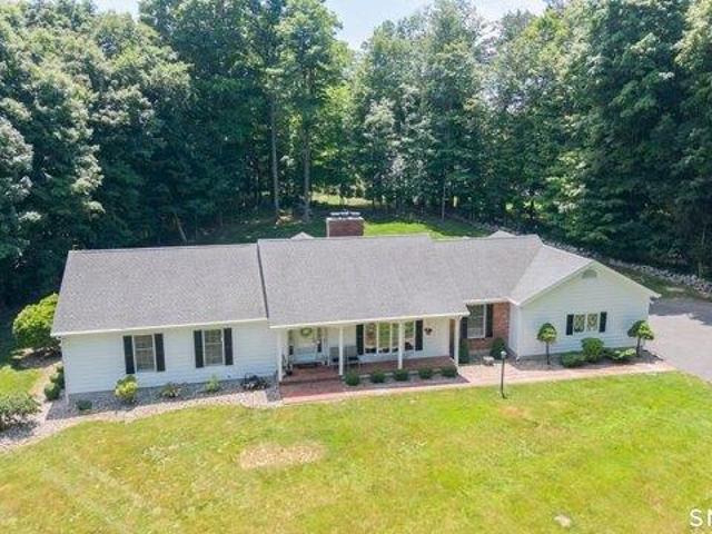 House for sale in Danbury, Connecticut