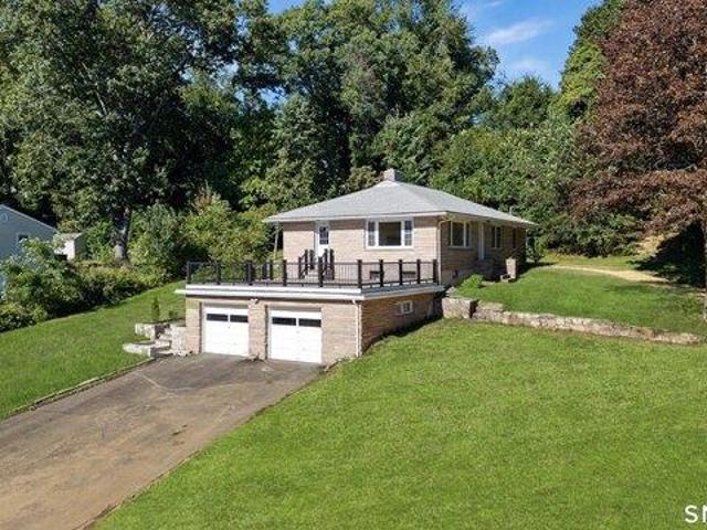 House for sale in Jeanette Heights, Danbury