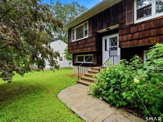 House for sale in Great Plain, Danbury
