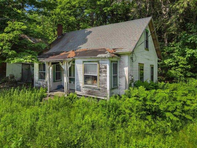 House for sale in New Hampshire