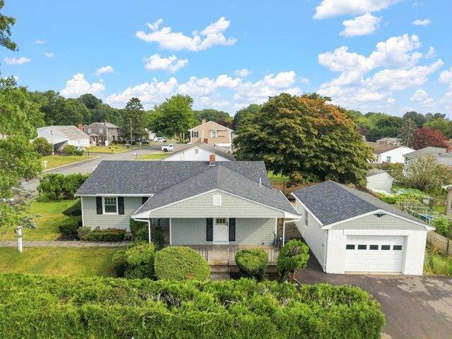 House for sale in Dartmouth, Bristol County