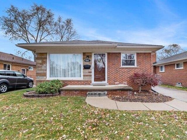 House for sale in Dearborn Heights, Michigan