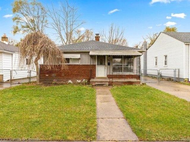 House for sale in Dearborn Heights, Michigan