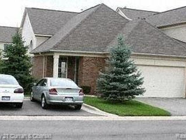 Condo for sale in Dearborn Heights, Michigan