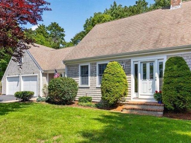 House for sale in Dennis, Barnstable County