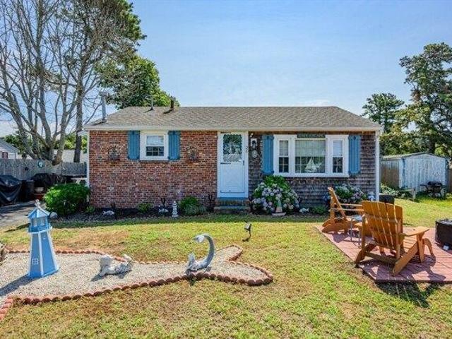 House for sale in Dennis, Massachusetts