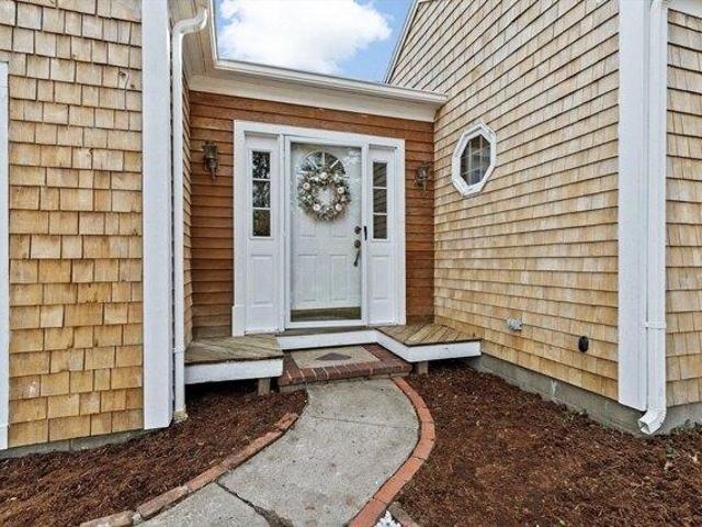 House for sale in Dennis, Massachusetts