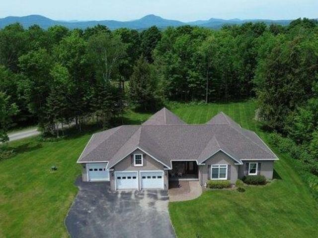 House for sale in Derby, Vermont
