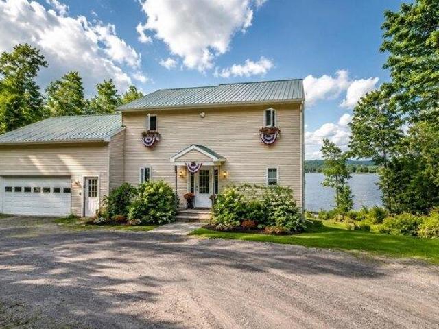 House for sale in Derby, Vermont