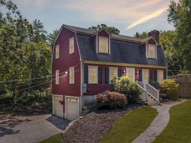 House for sale in New Hampshire