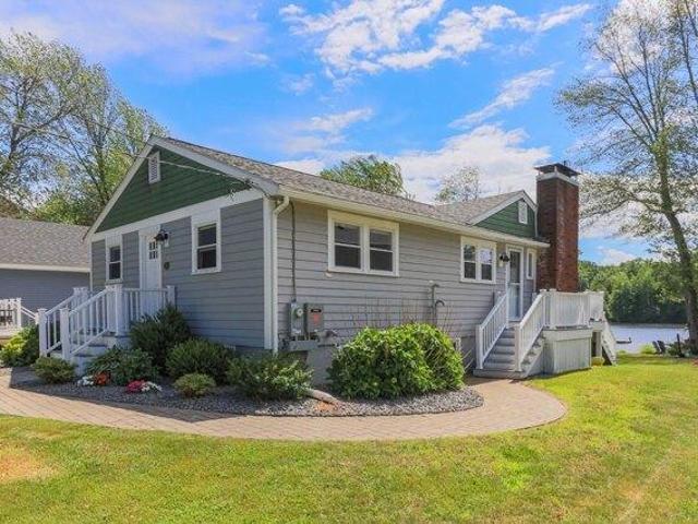 House for sale in New Hampshire