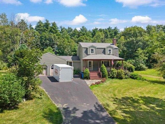 House for sale in New Hampshire
