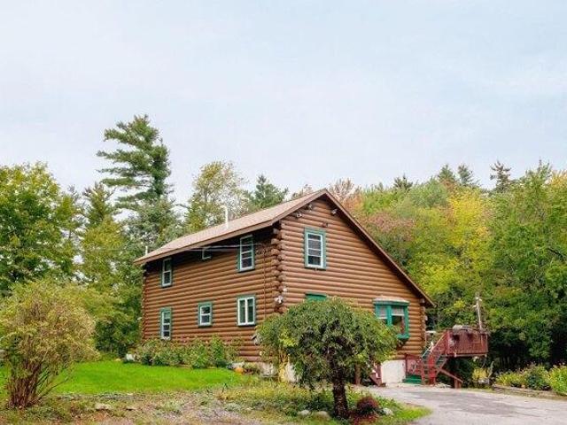 House for sale in Derry Village, Derry