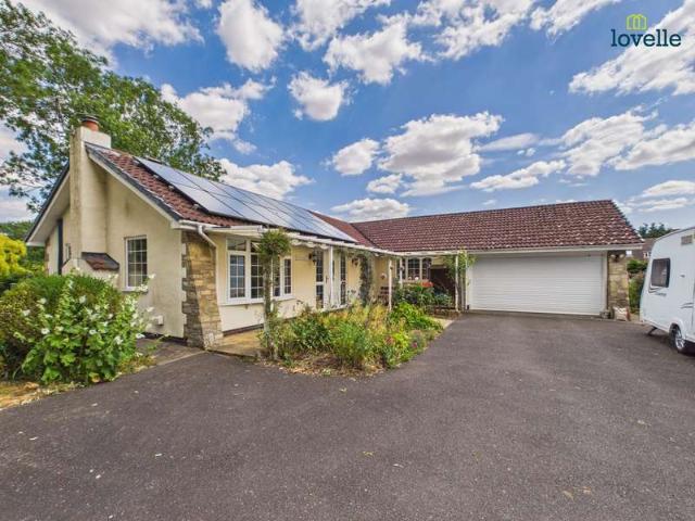 Bungalow for sale in Ingleby, Lincolnshire