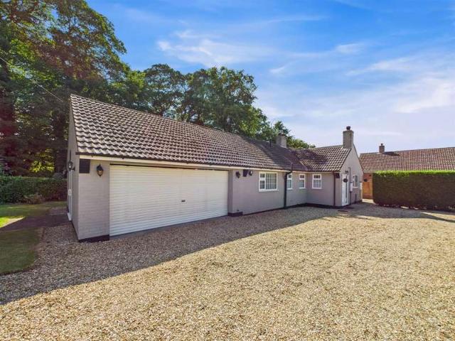 Bungalow for sale in Belleau, Lincolnshire