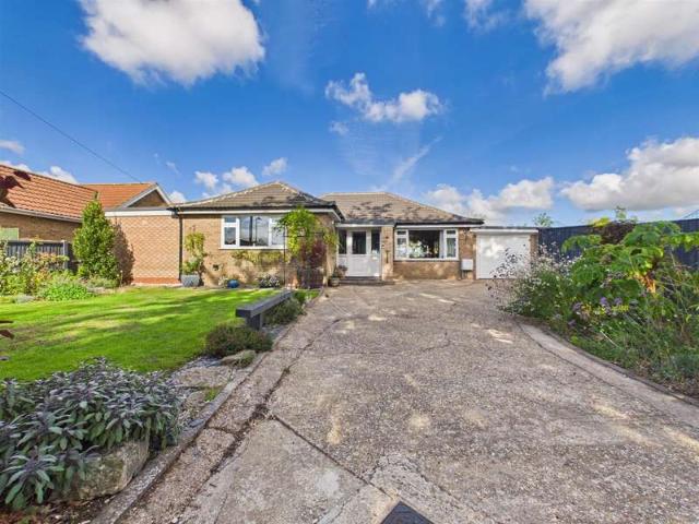 Bungalow for sale in Belleau, Lincolnshire
