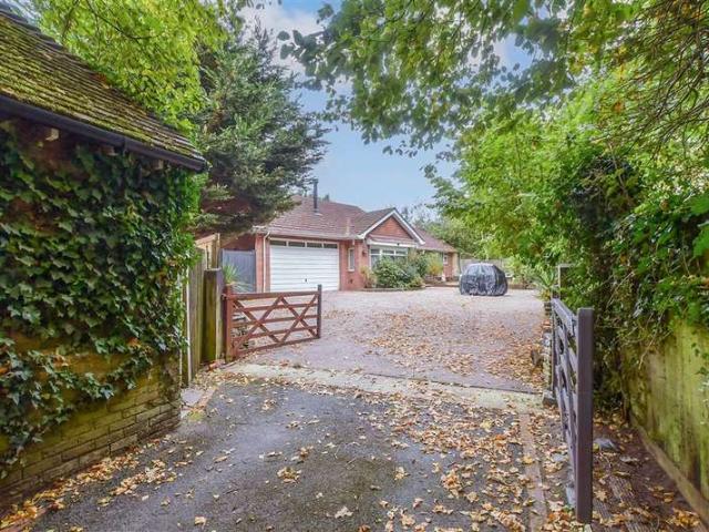 Bungalow for sale in Pound Hill, Crawley