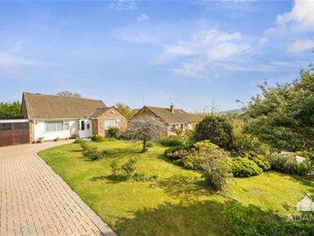 Bungalow for sale in Winchcombe, Pamington