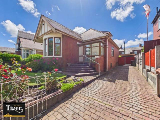 Bungalow for sale in Claremont, Blackpool