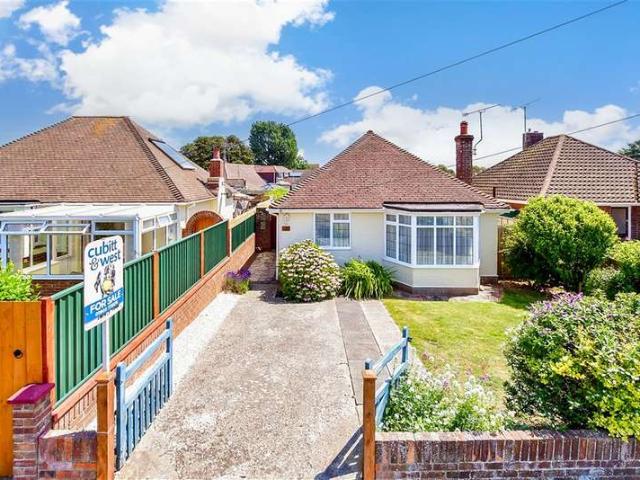 Bungalow for sale in Rustington, Clapham