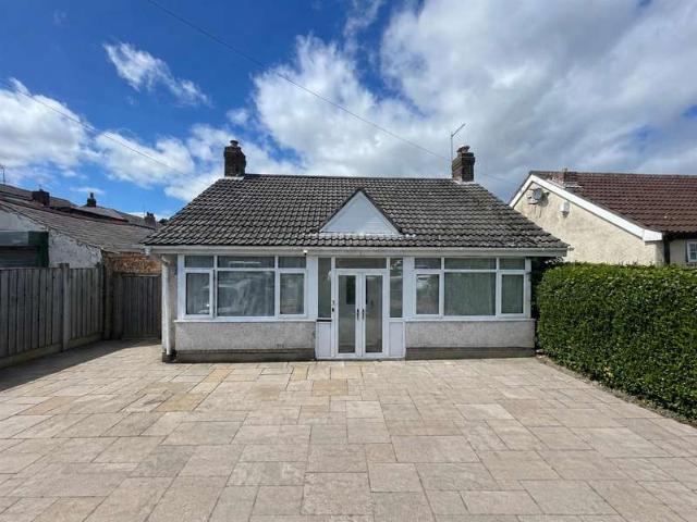 Bungalow for sale in Moreton, Wirral