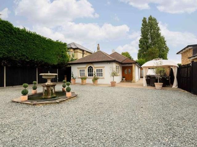 Bungalow for sale in West Ewell, Ewell