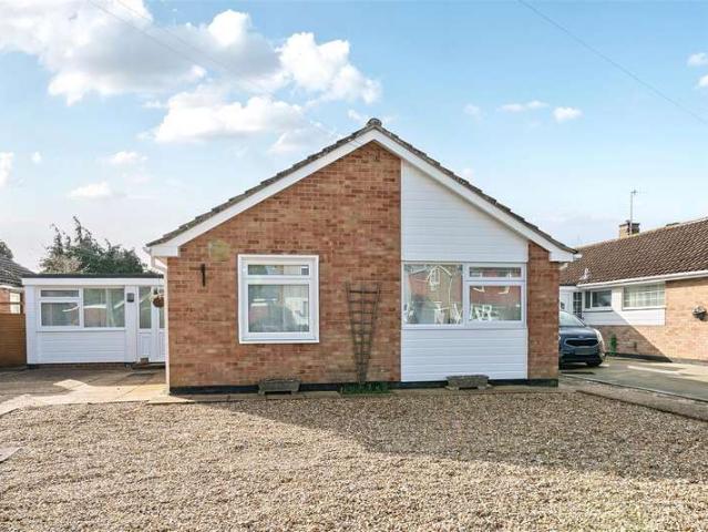 Bungalow for sale in Barnham and Eastergate, Clapham