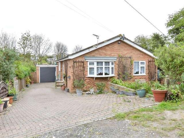 Bungalow for sale in Minster-on-Sea, Oad Street