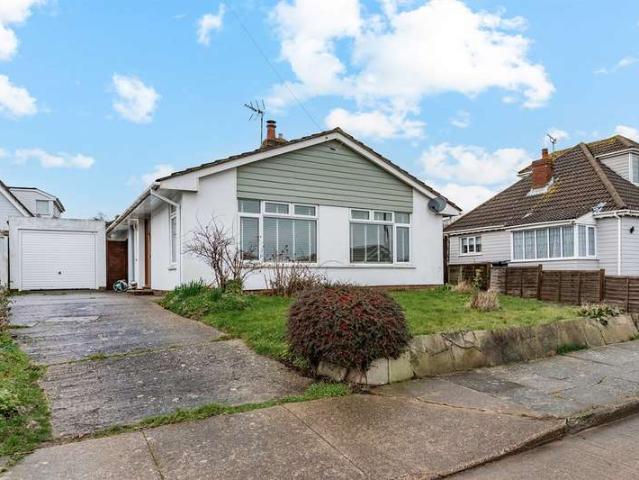 Bungalow for sale in South Tankerton, The Bridge
