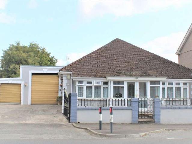 Bungalow for sale in Bryncethin, Wales