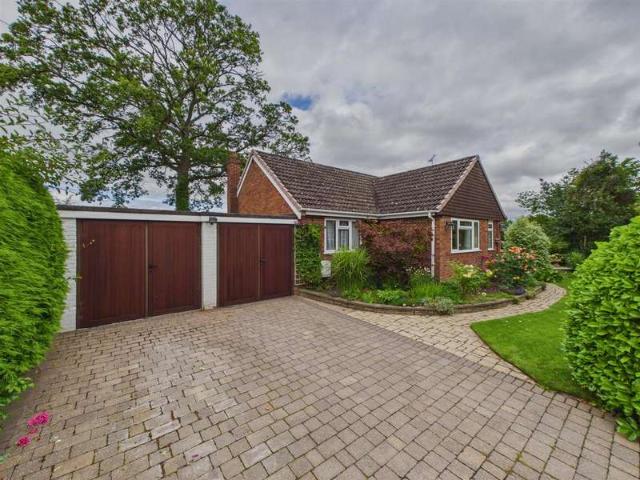 Bungalow for sale