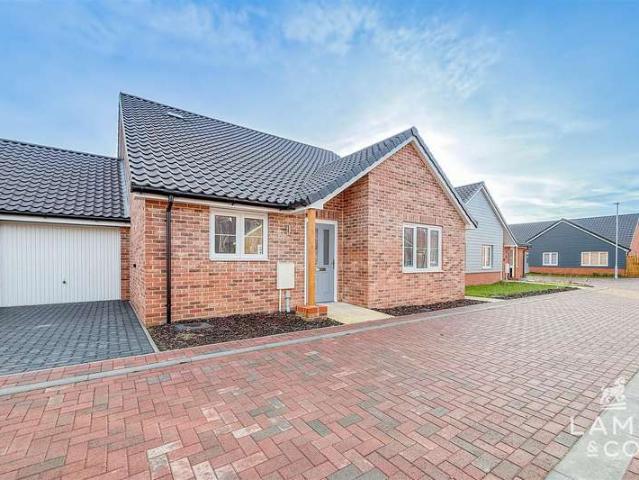 Bungalow for sale in Dale Hill, Essex