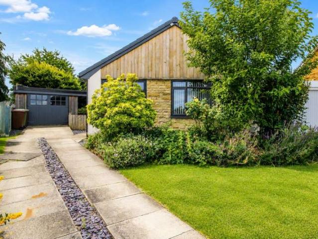 Bungalow for sale in Crofton, West Yorkshire
