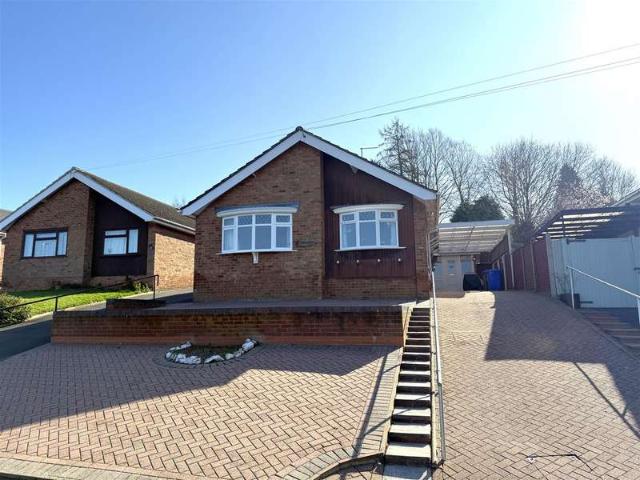 Bungalow for sale in Winshill, Beamhurst