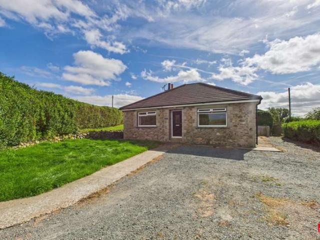Bungalow for rent in Bare, Lancashire