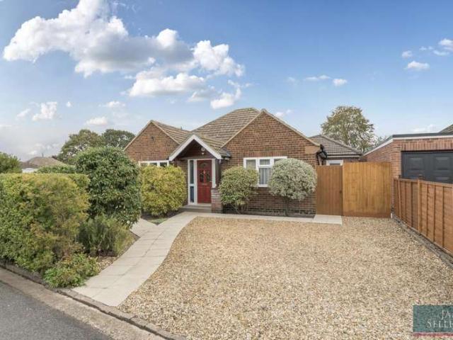 Bungalow for sale in Stanford On Avon, Leicestershire