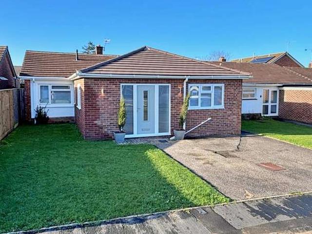 Bungalow for sale in Wool, East Burton
