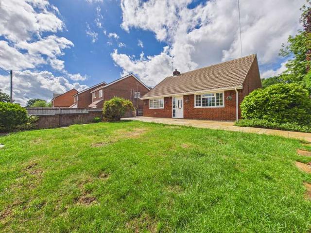 Bungalow for sale in Tadley, Priest Down