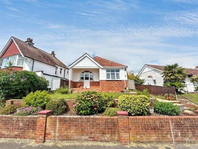 Bungalow for sale in St Anthony's Hill, Eastbourne