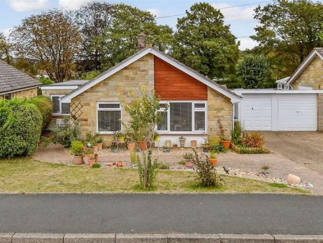 Bungalow for sale in Carisbrooke, Isle Of Wight
