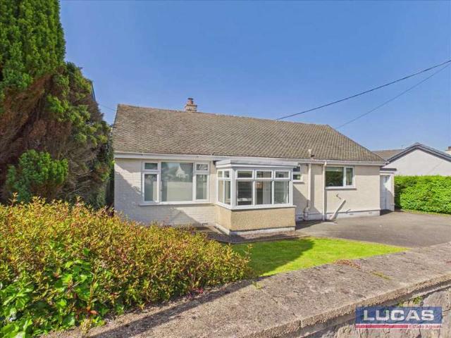 Bungalow for sale in Llanfair Pwllgwyngyll, Wales