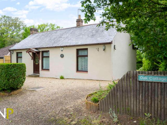 Bungalow for sale in Fordham Heath, Essex