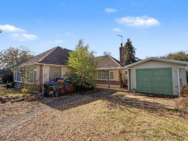 Bungalow for sale in Ebblake, Verwood