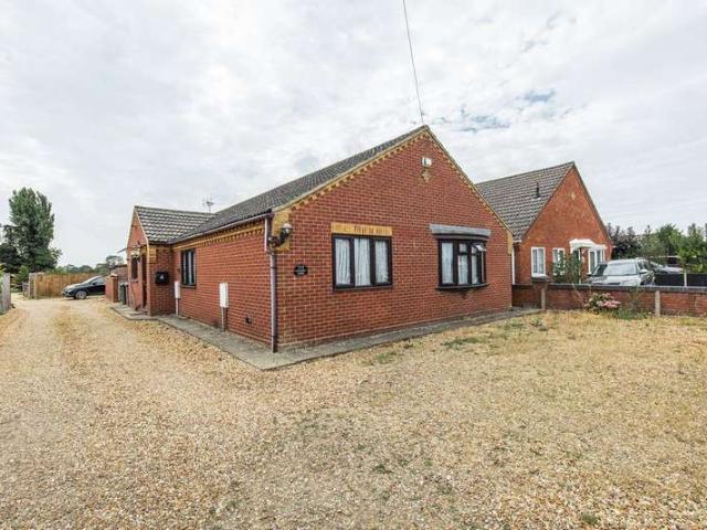 Bungalow for sale in Four Gotes, Cambridgeshire