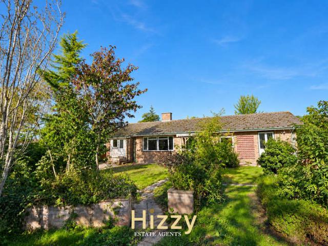 Bungalow for sale in Bildeston, Babergh