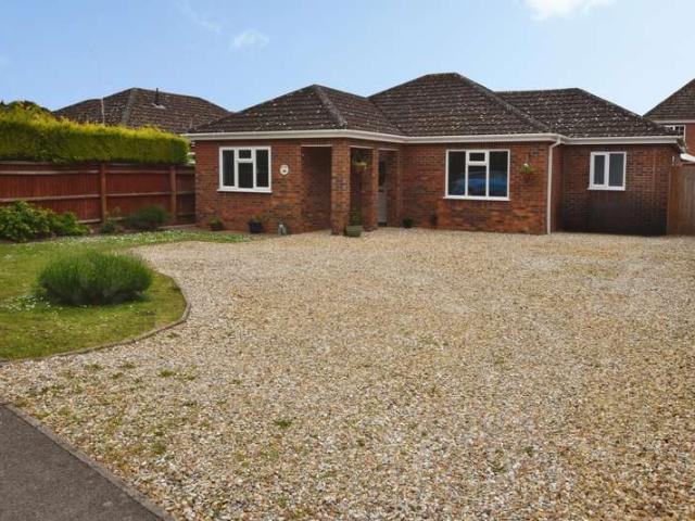 Bungalow for sale in Boston, Lincolnshire